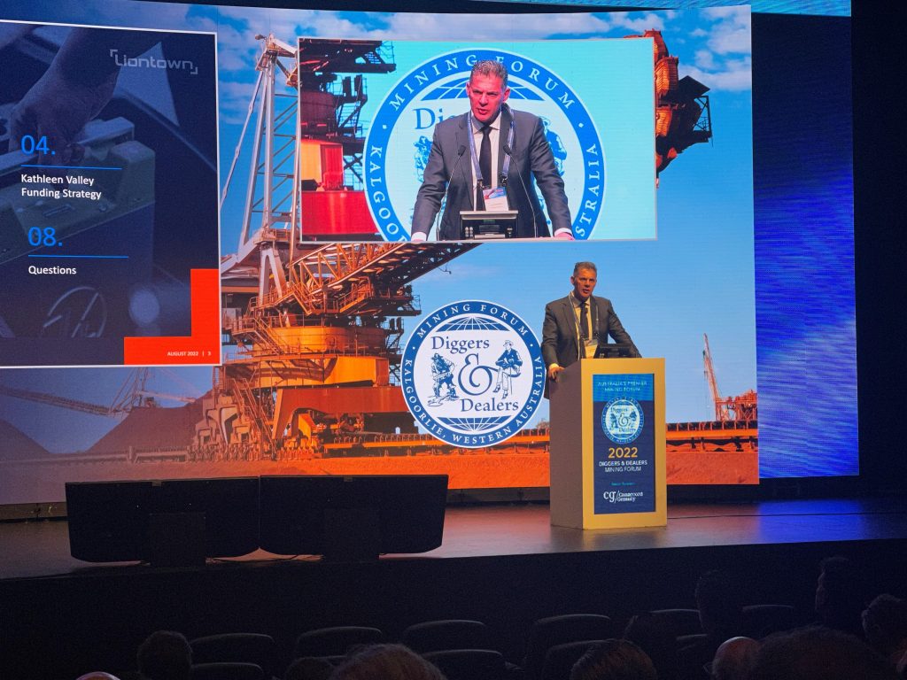 Tony Ottaviano presents at Diggers & Dealers